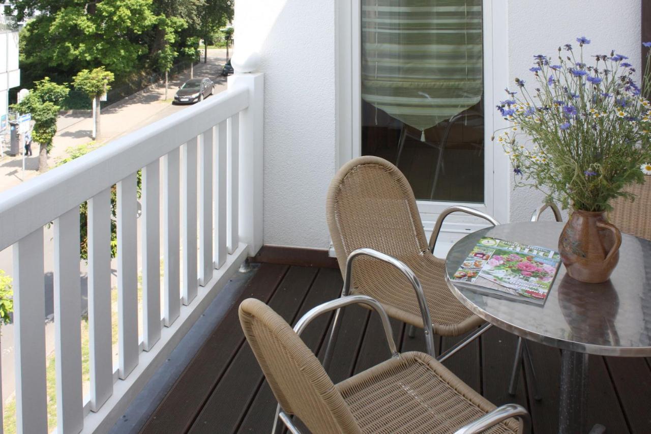 Villa Laetitia Fewo 16 - Strandnah, Balkon บินซ์ ภายนอก รูปภาพ